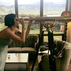 Meet your Posher, Anna bella